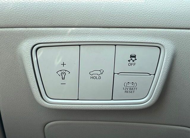 
 Hyundai Tucson Hybrid full									
