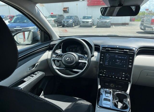
 Hyundai Tucson Hybrid full									