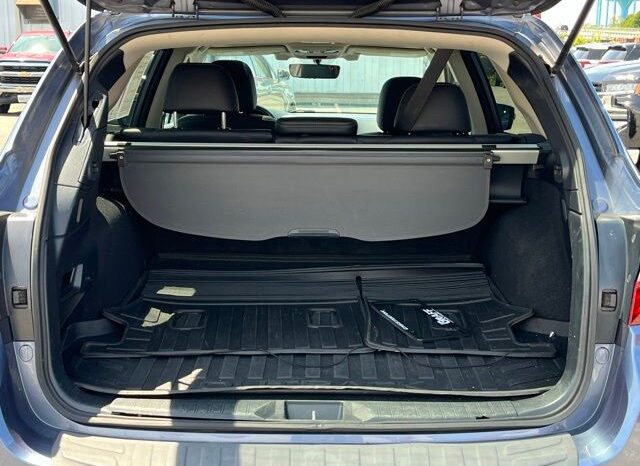 
 Subaru Outback full									