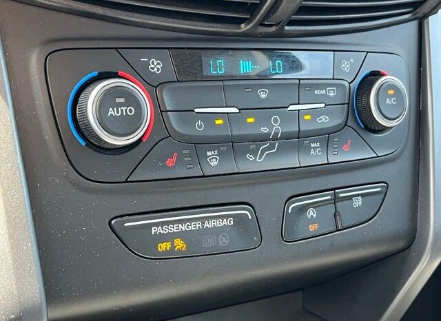 
 Ford Escape full									