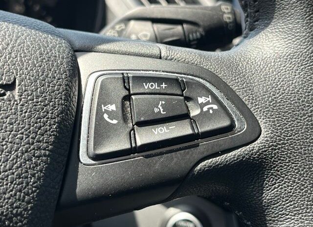 
 Ford Escape full									