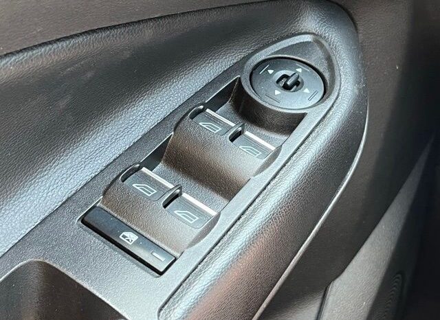 
 Ford Escape full									