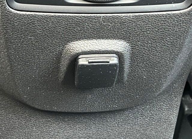 
 Ford Escape full									