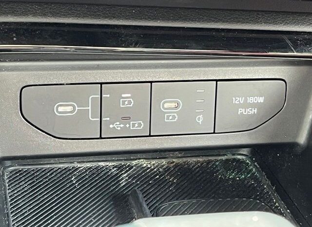 
 Kia K5 full									