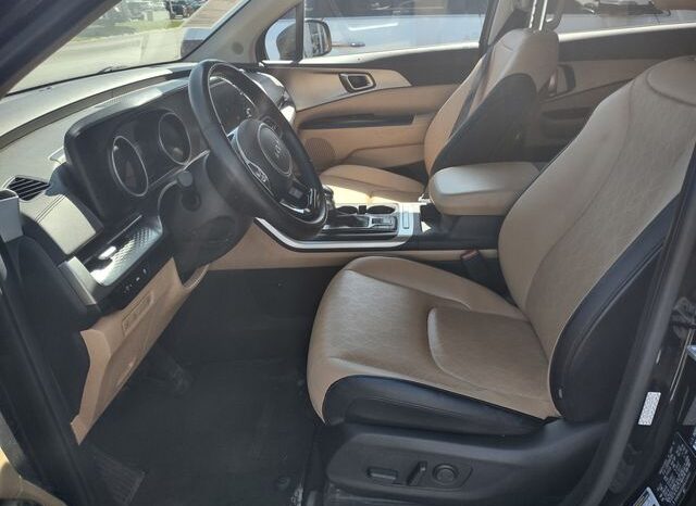 
 Kia Carnival full									
