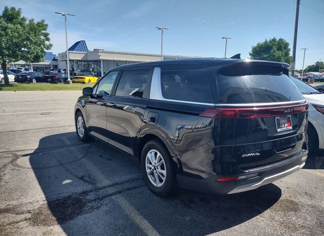 
 Kia Carnival full									