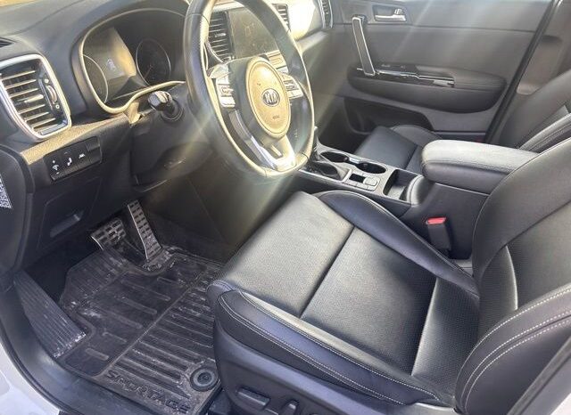 
 Kia Sportage full									