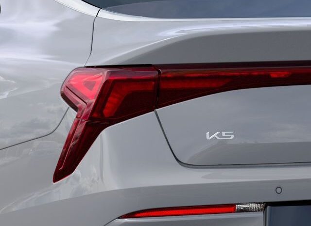 
 Kia K5 full									