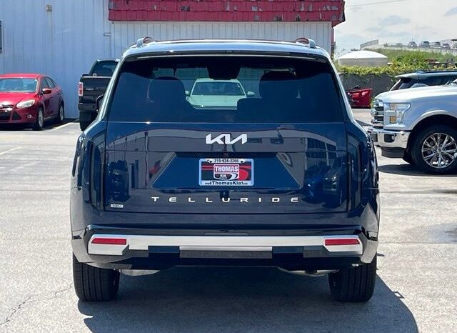 
 Kia Telluride Hybrid full									