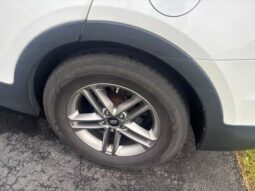 Hyundai Santa Fe Sport full