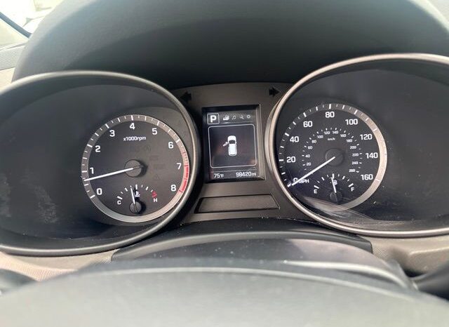 
 Hyundai Santa Fe Sport full									