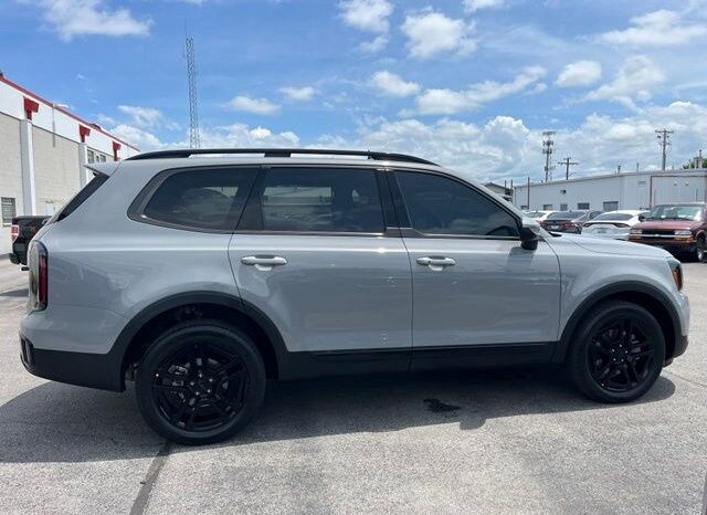 
 Kia Telluride full									