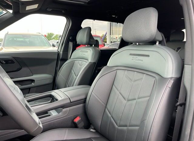 
 Kia Telluride Hybrid full									