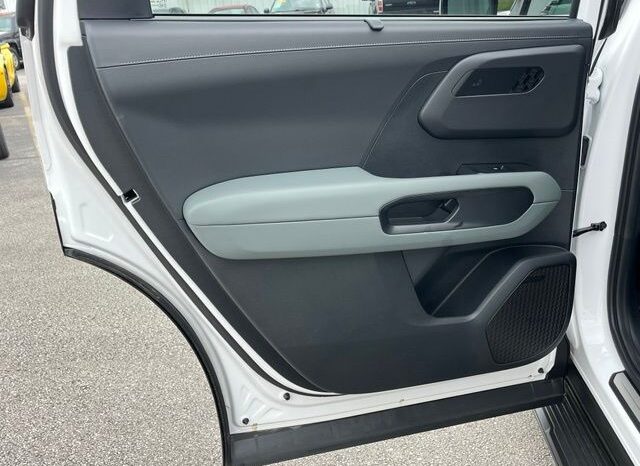 
 Kia Telluride Hybrid full									