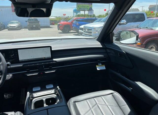
 Kia Telluride full									