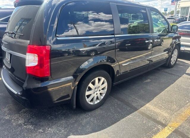 
 Chrysler Town & Country full									