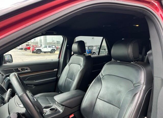 
 Ford Explorer full									