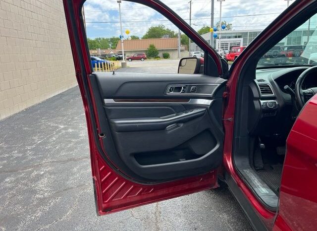 
 Ford Explorer full									