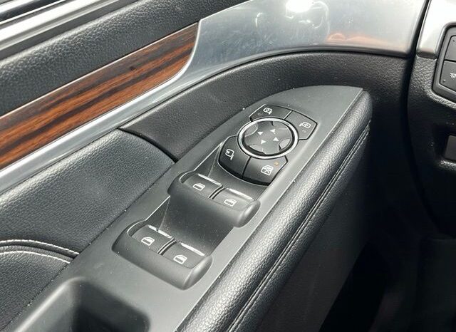
 Ford Explorer full									