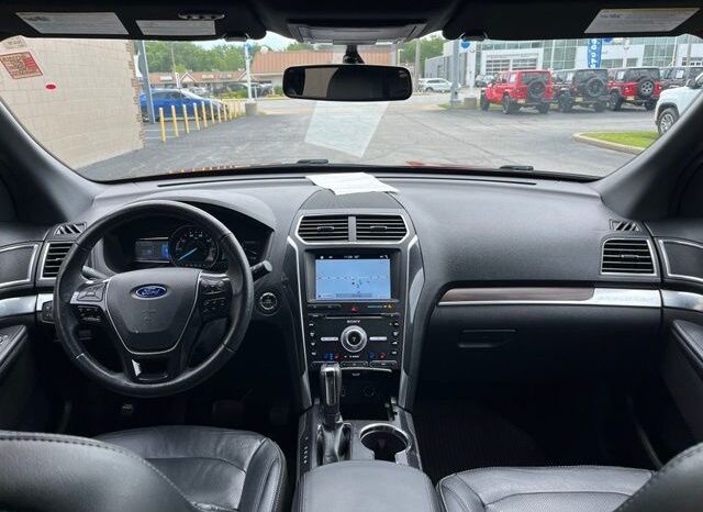 
 Ford Explorer full									