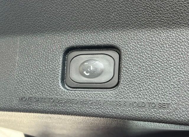 
 Ford Explorer full									