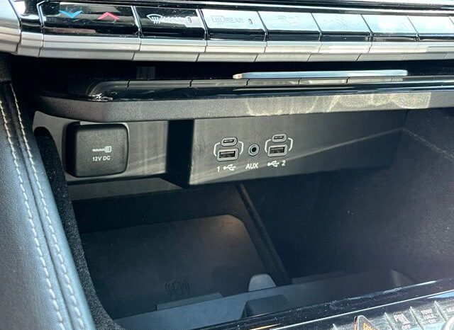 
 Jeep Wagoneer full									