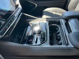 
 Jeep Wagoneer full									