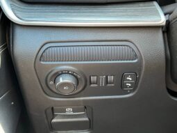 
 Jeep Wagoneer full									