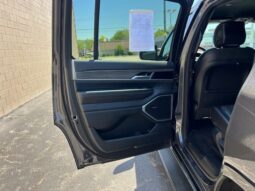 
 Jeep Wagoneer full									