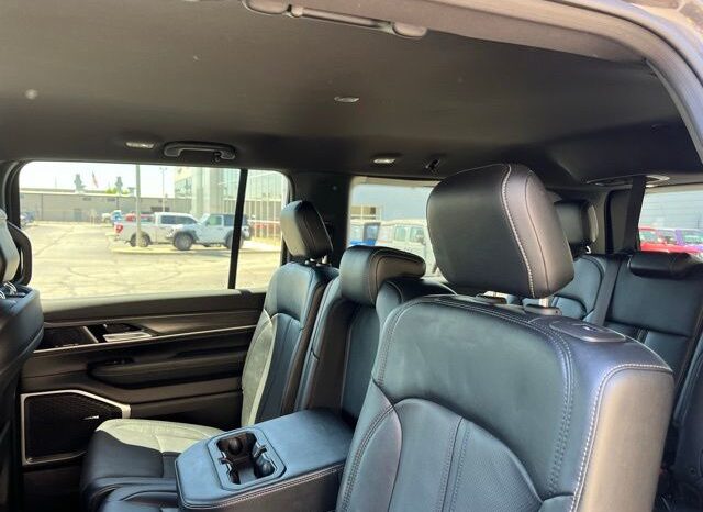 
 Jeep Wagoneer full									