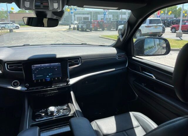 
 Jeep Wagoneer full									