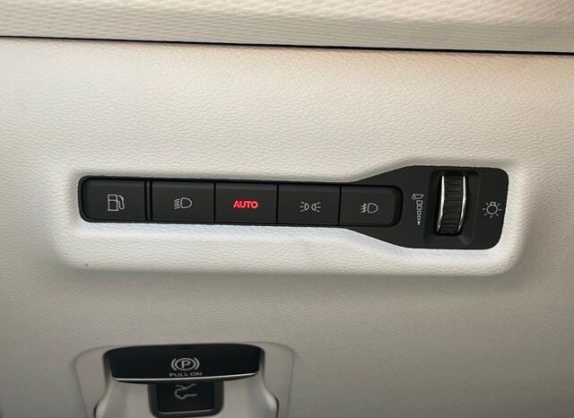 
 Jeep Cherokee full									