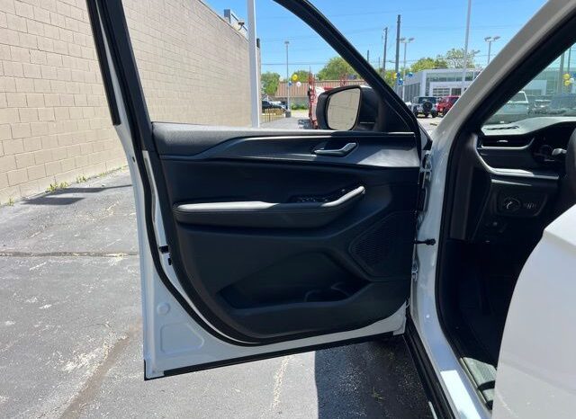 
 Jeep Grand Cherokee L full									
