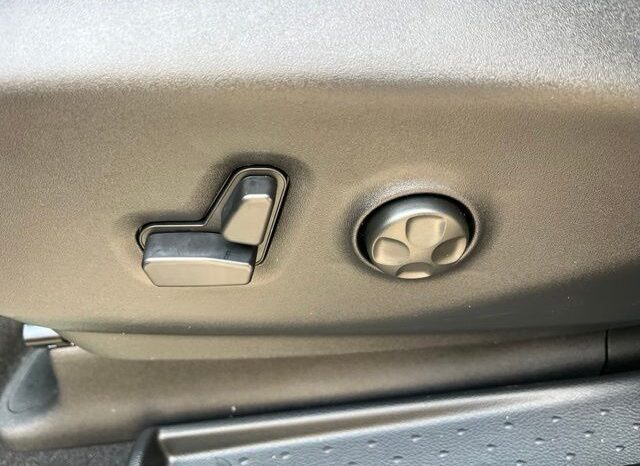 
 Chrysler Pacifica full									
