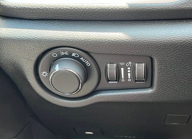 
 Chrysler Pacifica full									