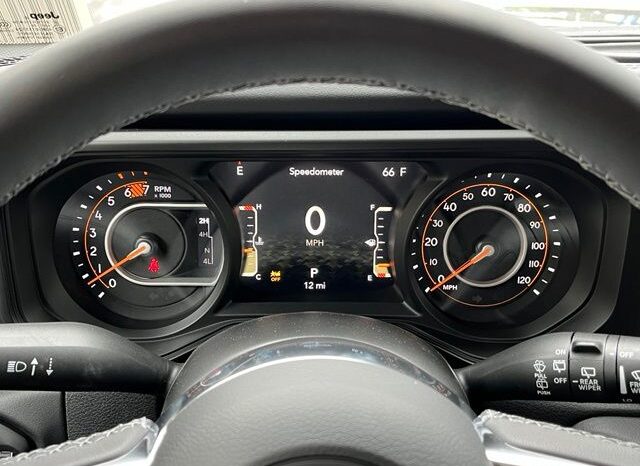 
 Jeep Wrangler full									
