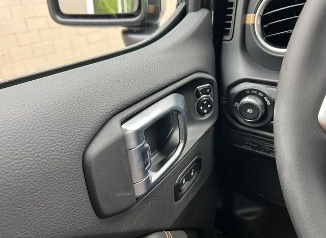 
 Jeep Wrangler full									