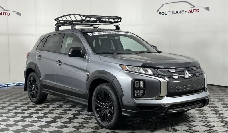 
 Mitsubishi Outlander Sport full									
