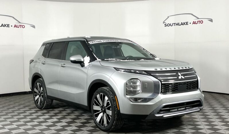 
 Mitsubishi Outlander full									
