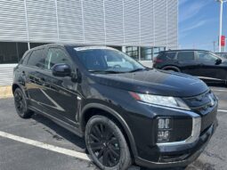 
 Mitsubishi Outlander Sport full									