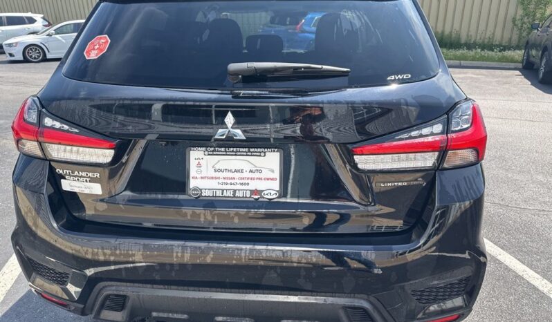 
 Mitsubishi Outlander Sport full									