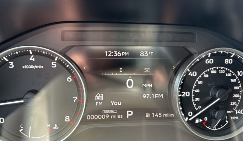 
 Mitsubishi Outlander full									