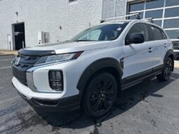 Mitsubishi Outlander Sport full
