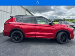 
 Mitsubishi Outlander full									