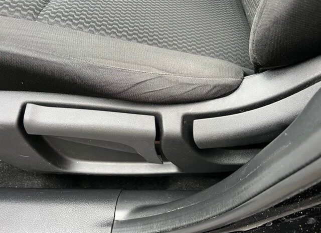 
 Nissan Rogue Sport full									