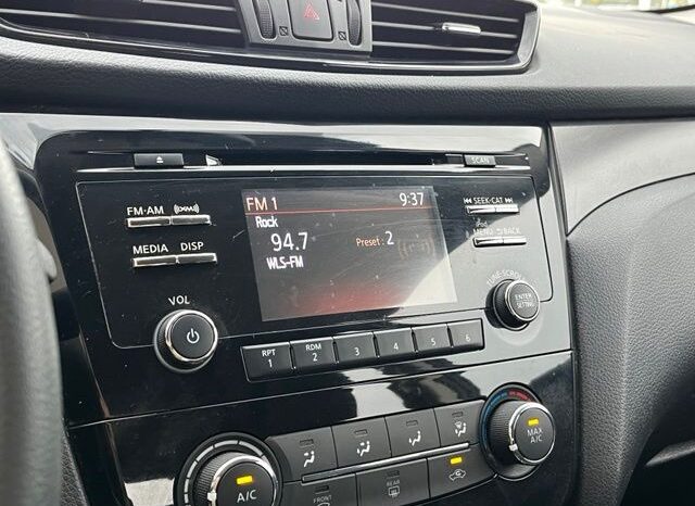 
 Nissan Rogue Sport full									