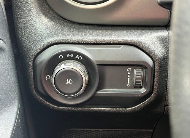 
 Jeep Wrangler full									