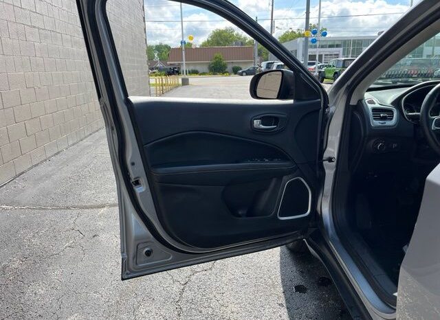 
 Jeep Compass full									