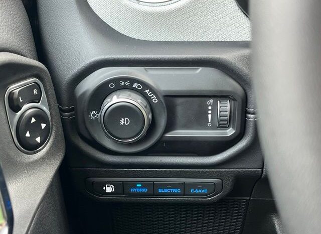 
 Jeep Wrangler full									