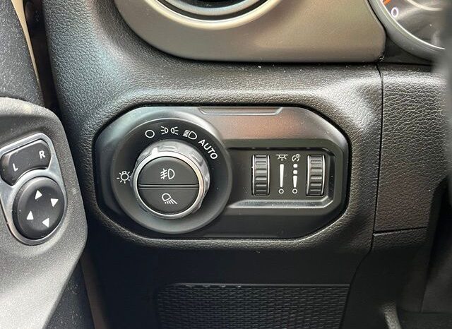 
 Jeep Gladiator full									